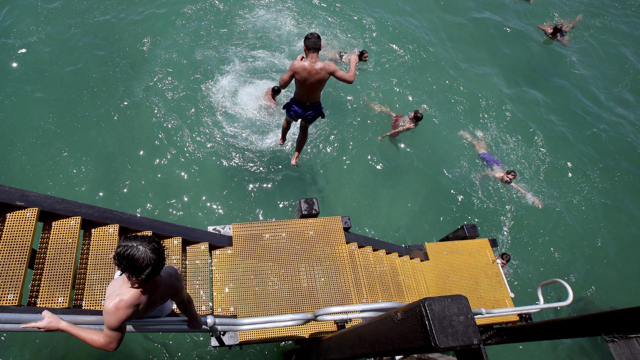 Teenagers leap from Henley Beach Jetty in Adelaide (file image)
