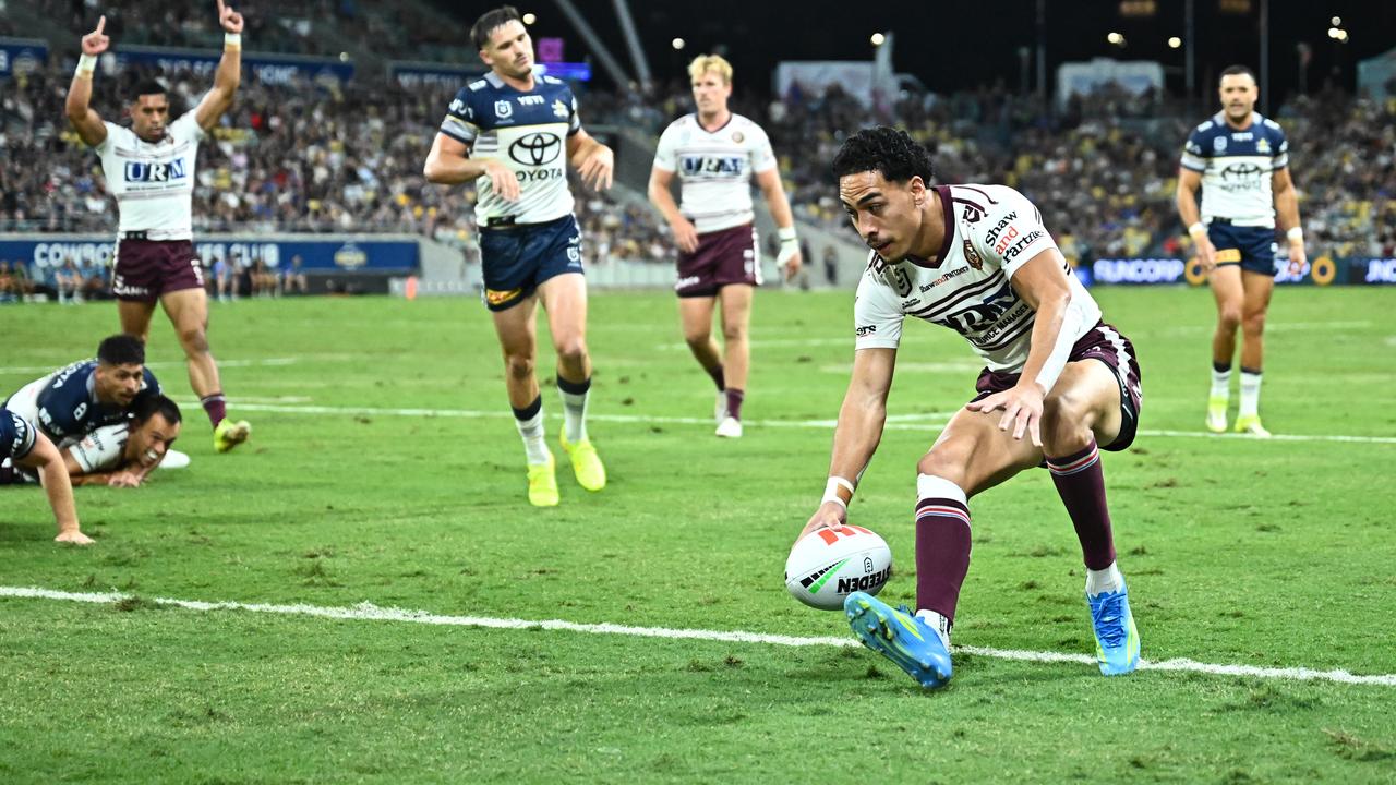 Lehi Hopoate of the Sea Eagles crosses for a try