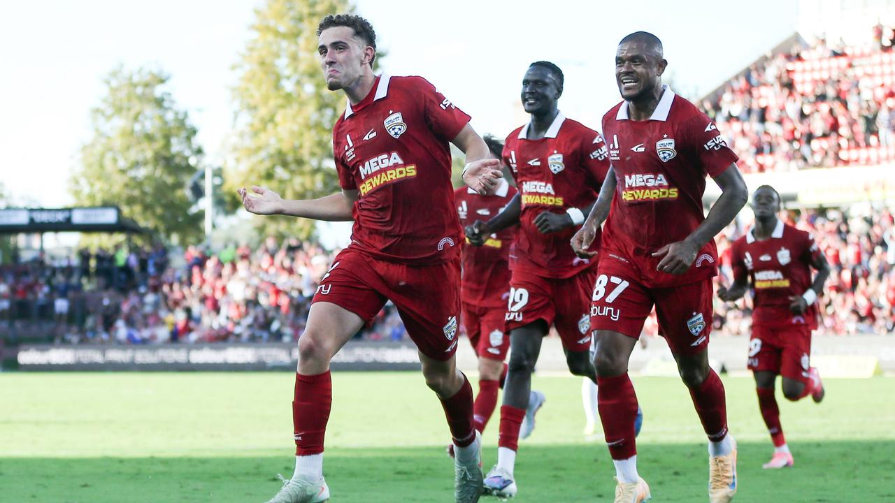 Panagiotis Kikianis.