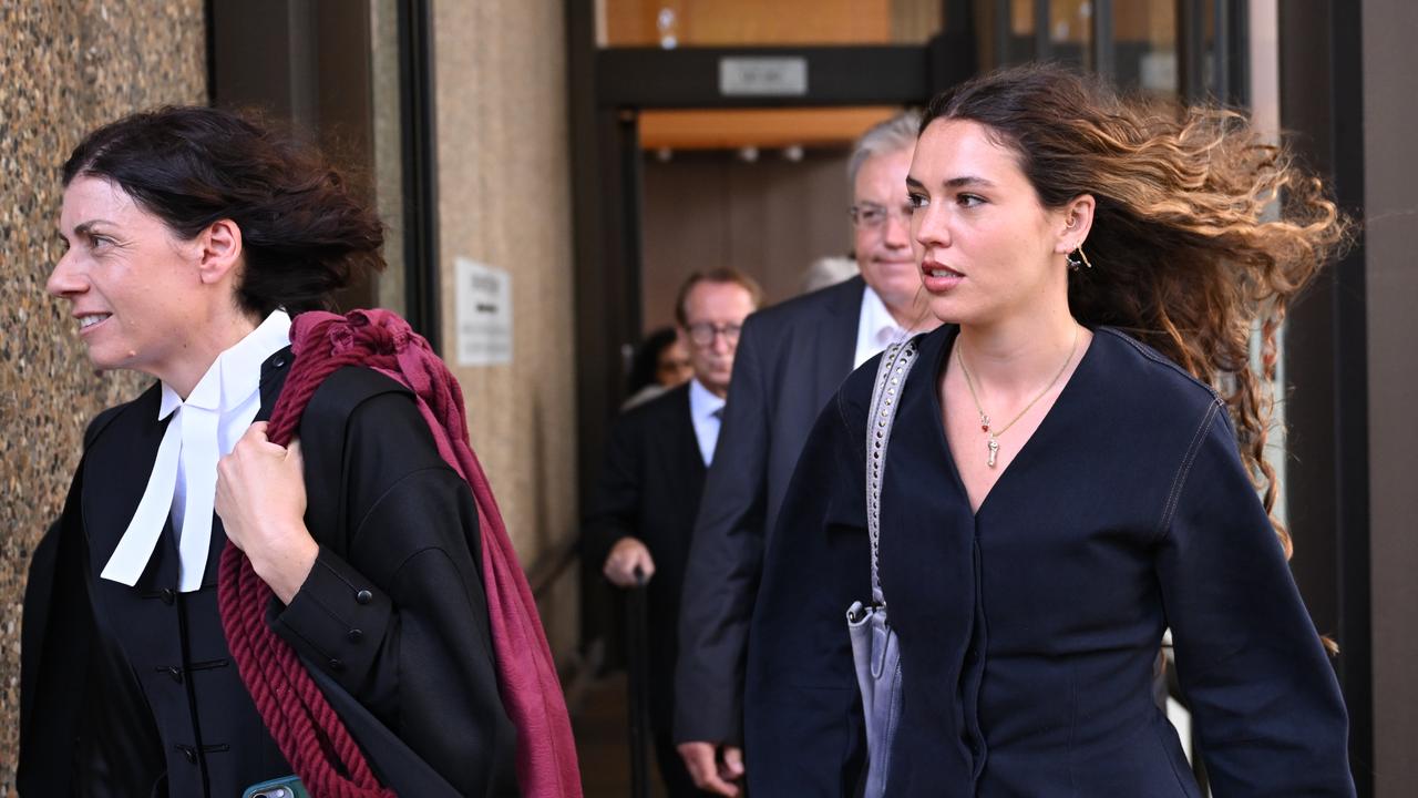 Charlotte MacInnes (right)