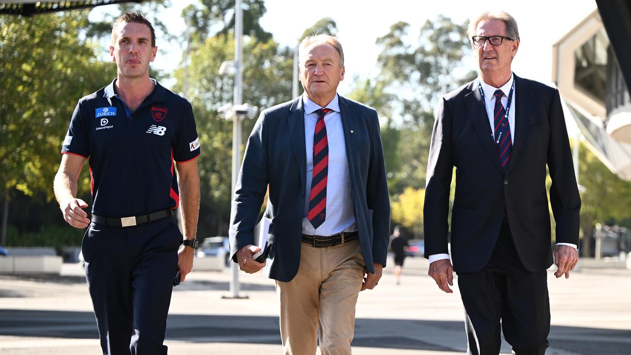 Brian Cook (centre) and Steven Smith (right).