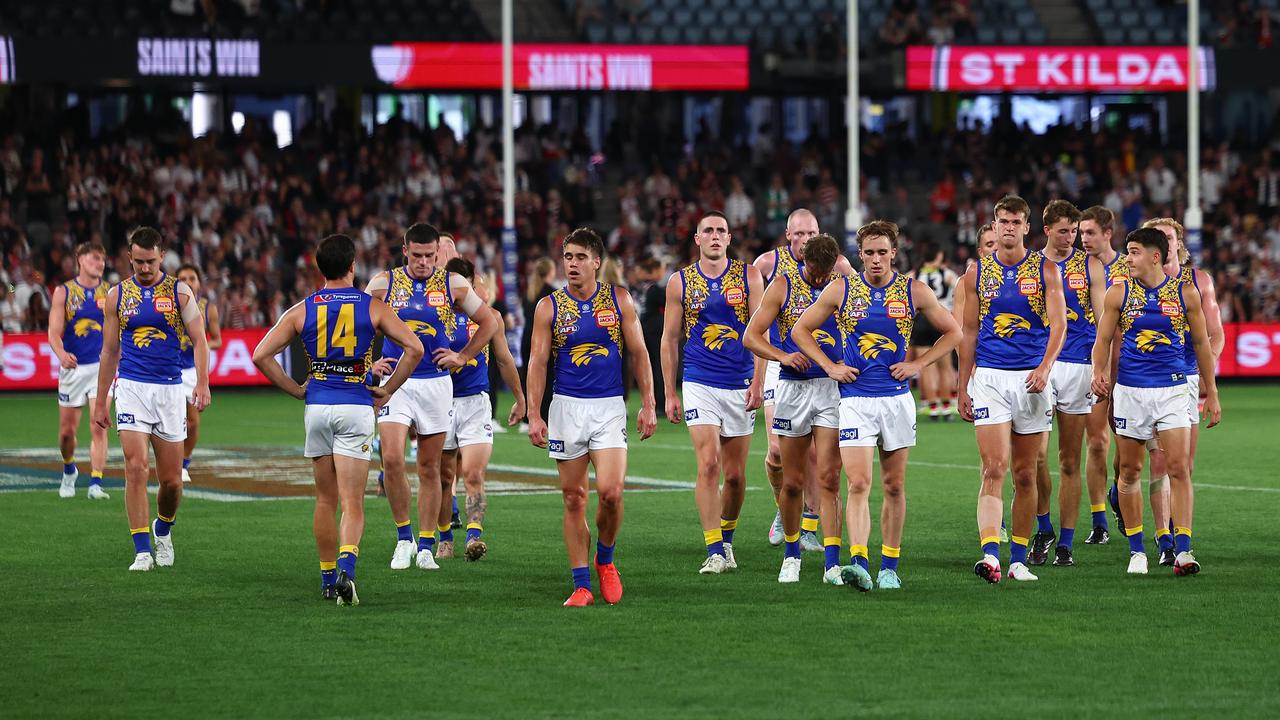 Disappointed West Coast Eagles players.