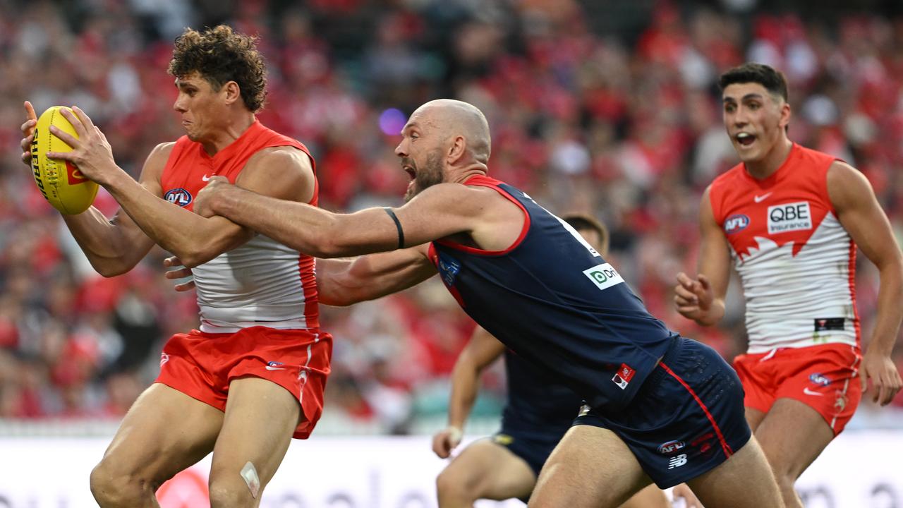 Curnow and Gawn.