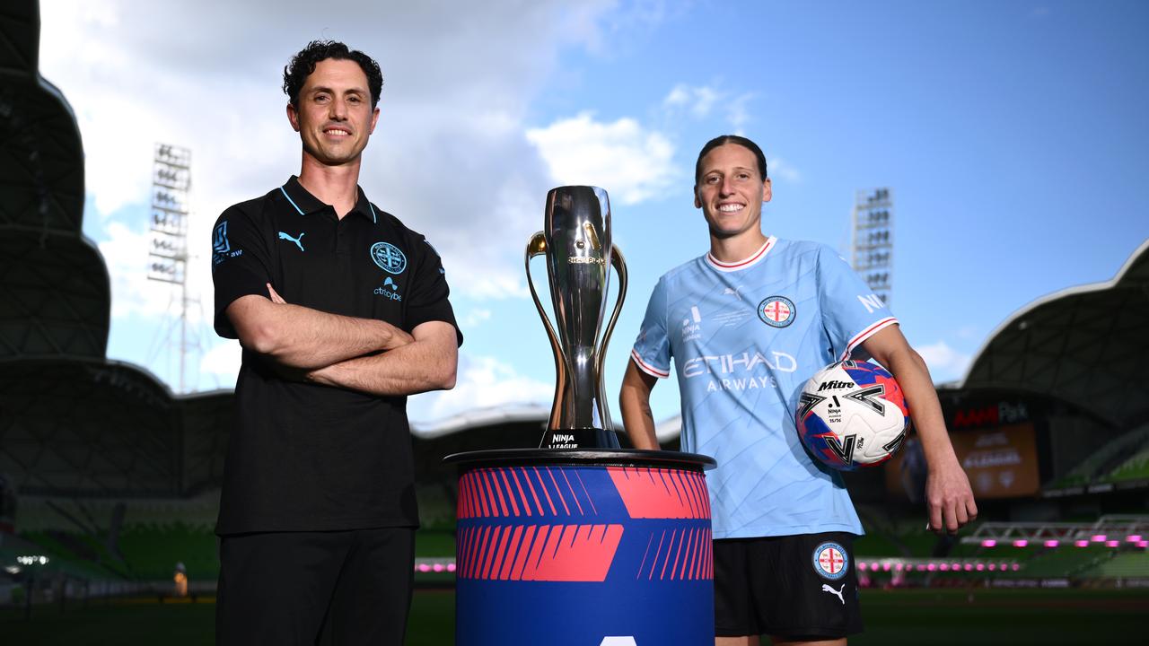 Melbourne City coach Michael Matricciani and Rebekah Stott