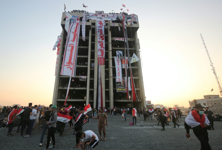 Abandoned block turns into control tower of Baghdad…
