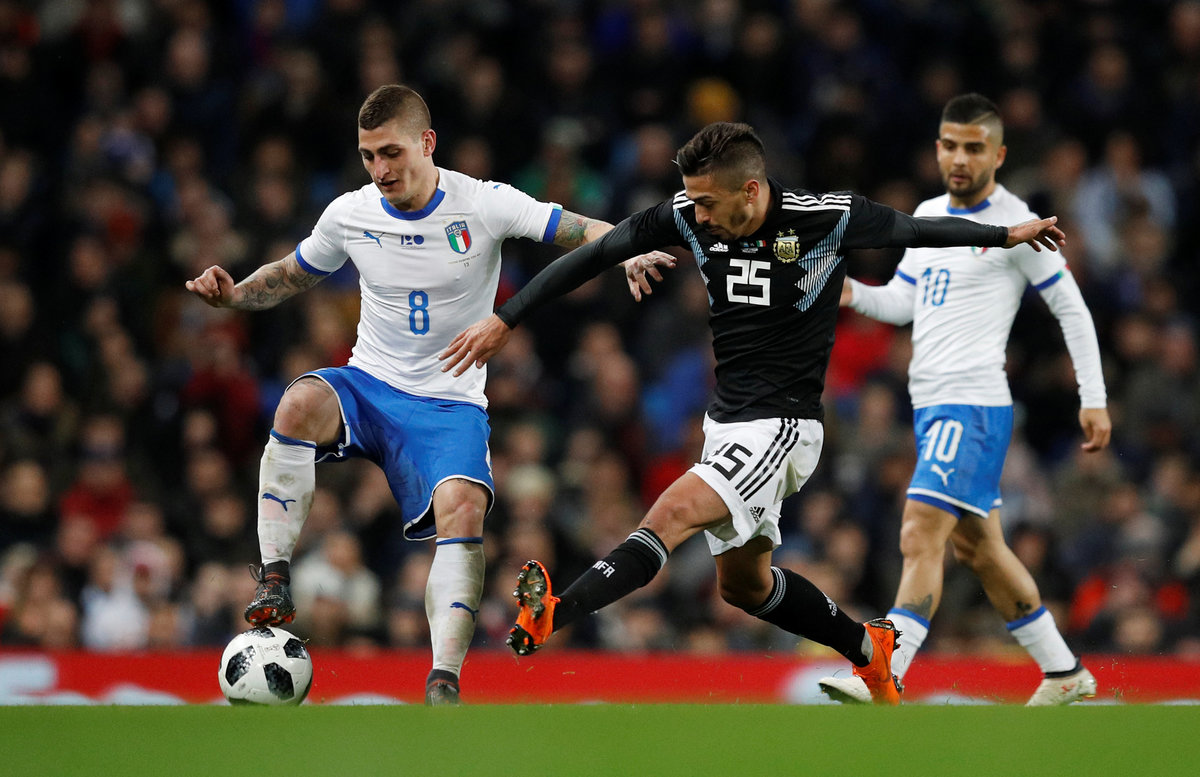 Inkl Late Banega And Lanzini Strikes Help Argentina Win Without Messi Reuters